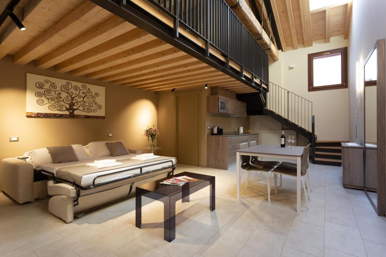 Residence 8 Loft Венеция Экстерьер фото